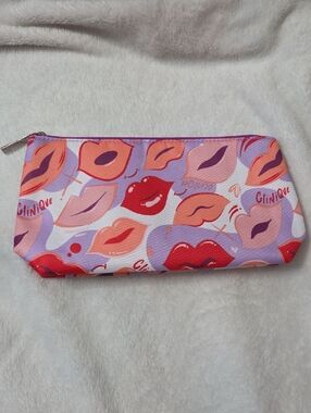 Clinique Lips Makeup Bag Nwot